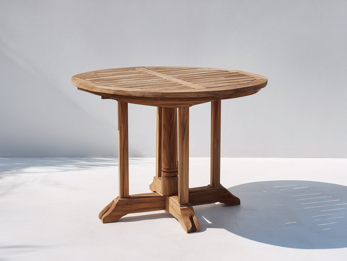 Tavolo da giardino - legno massello - 125x125x75 cm - marrone naturale - classico